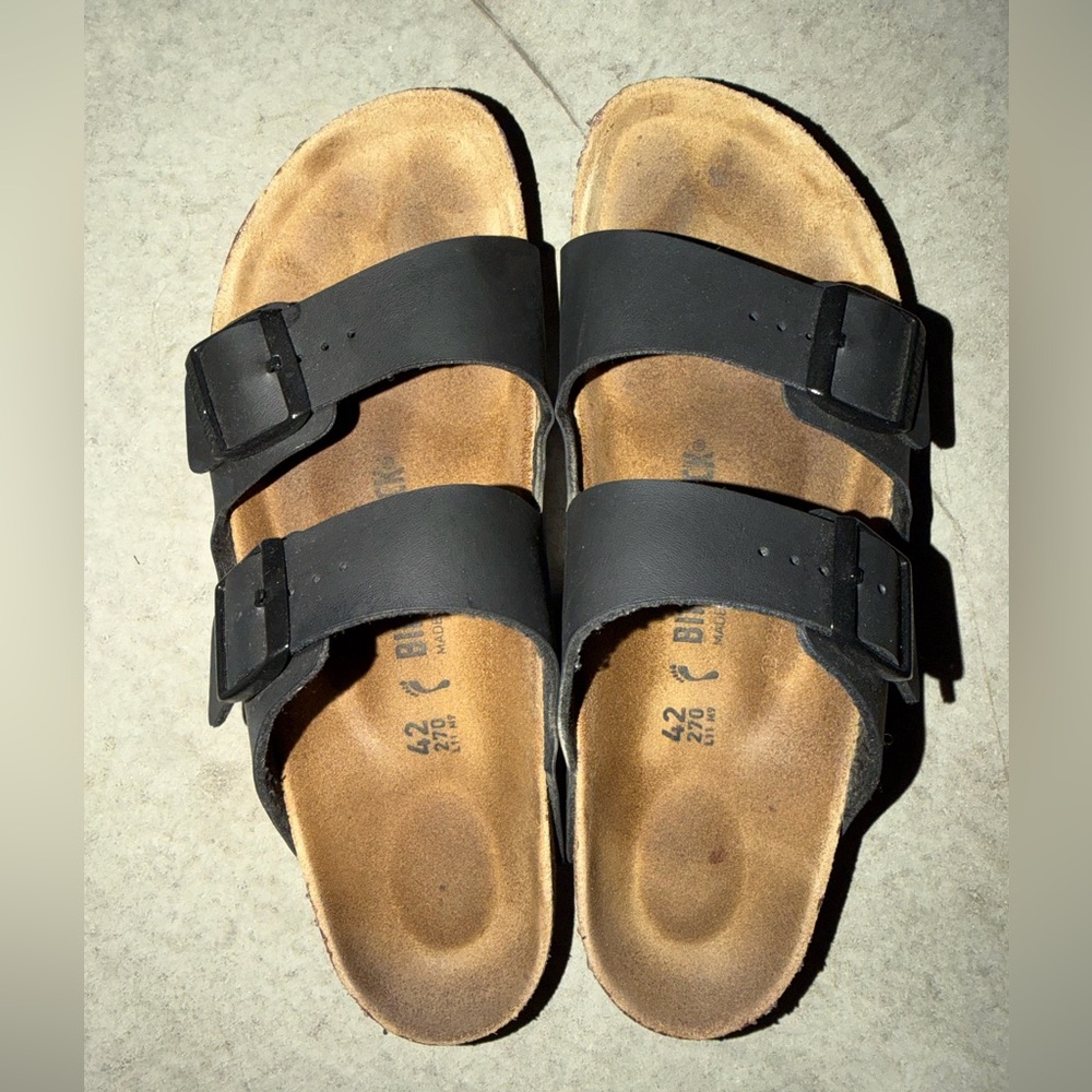 Classic Double Strap Black Slide Sandals #Birkenstock #sandal